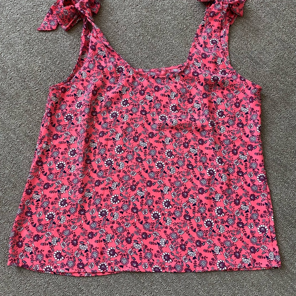 NWT Loft faux tie shoulder top size S